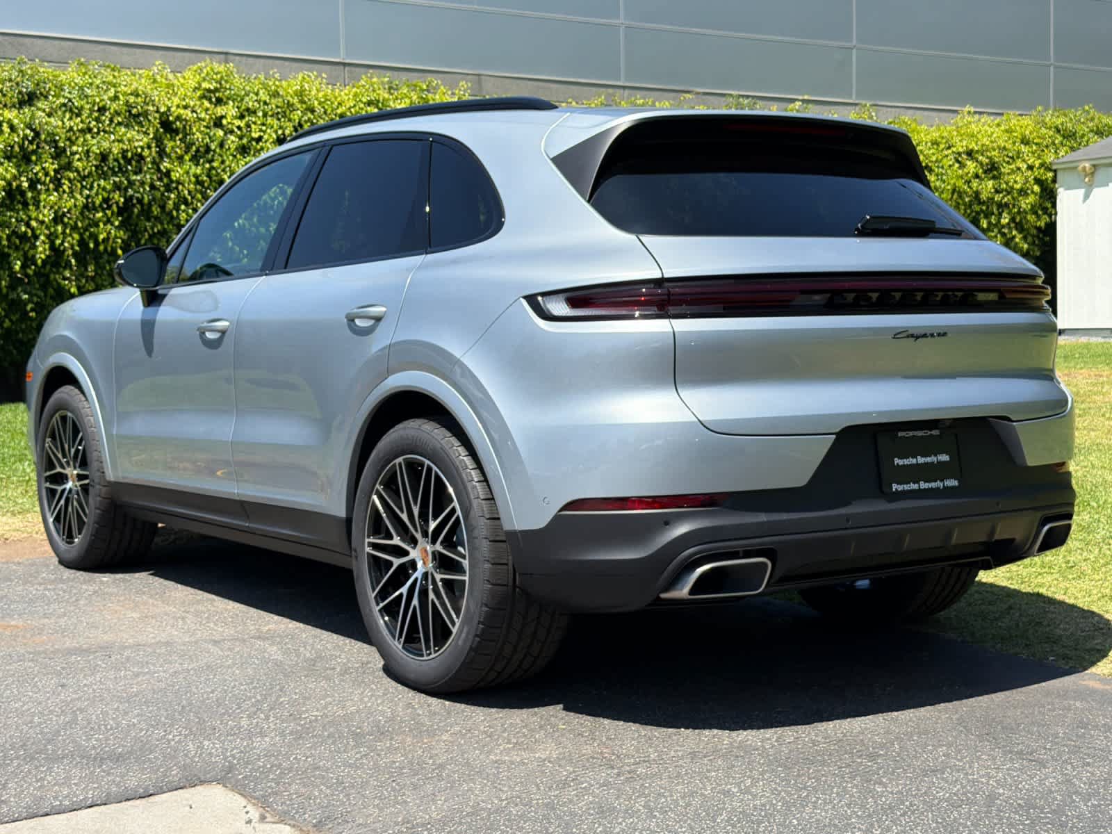 New 2026 Porsche Cayenne AWD/4WD image 3