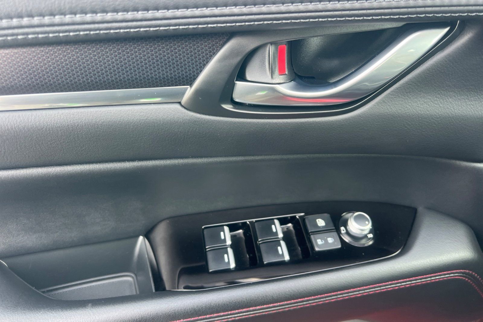 Certified 2025 MAZDA CX-5 2.5 Turbo w/ Premium Package image 8