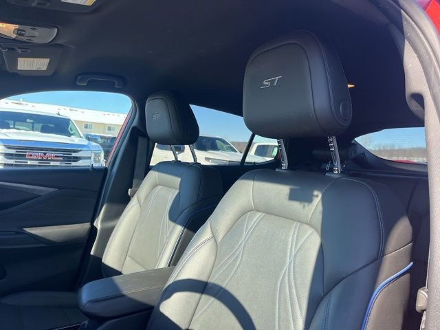 Used 2024 Buick Envista Sport Touring w/ Convenience I Package image 15