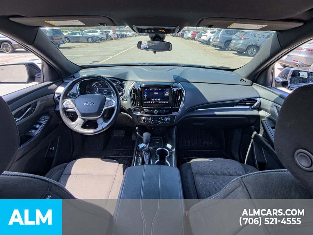 Used 2023 Chevrolet Traverse LT image 18