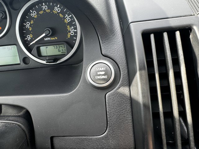 Used 2011 Land Rover LR2 HSE image 23