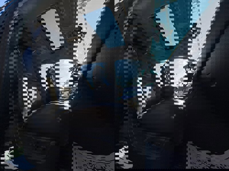 Used 2009 Cadillac Escalade ESV AWD image 23