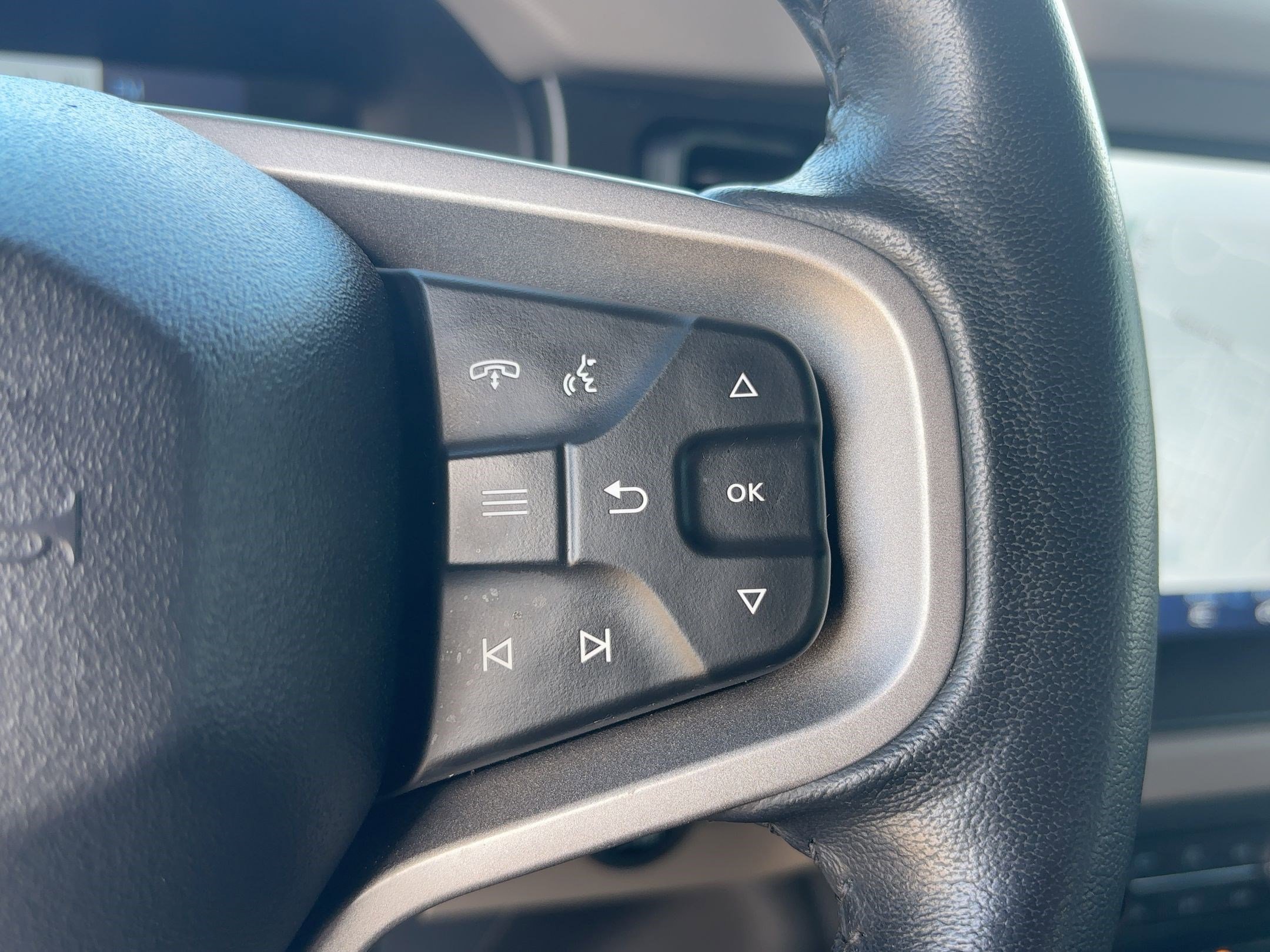 Used 2023 Ford Bronco Wildtrak image 19