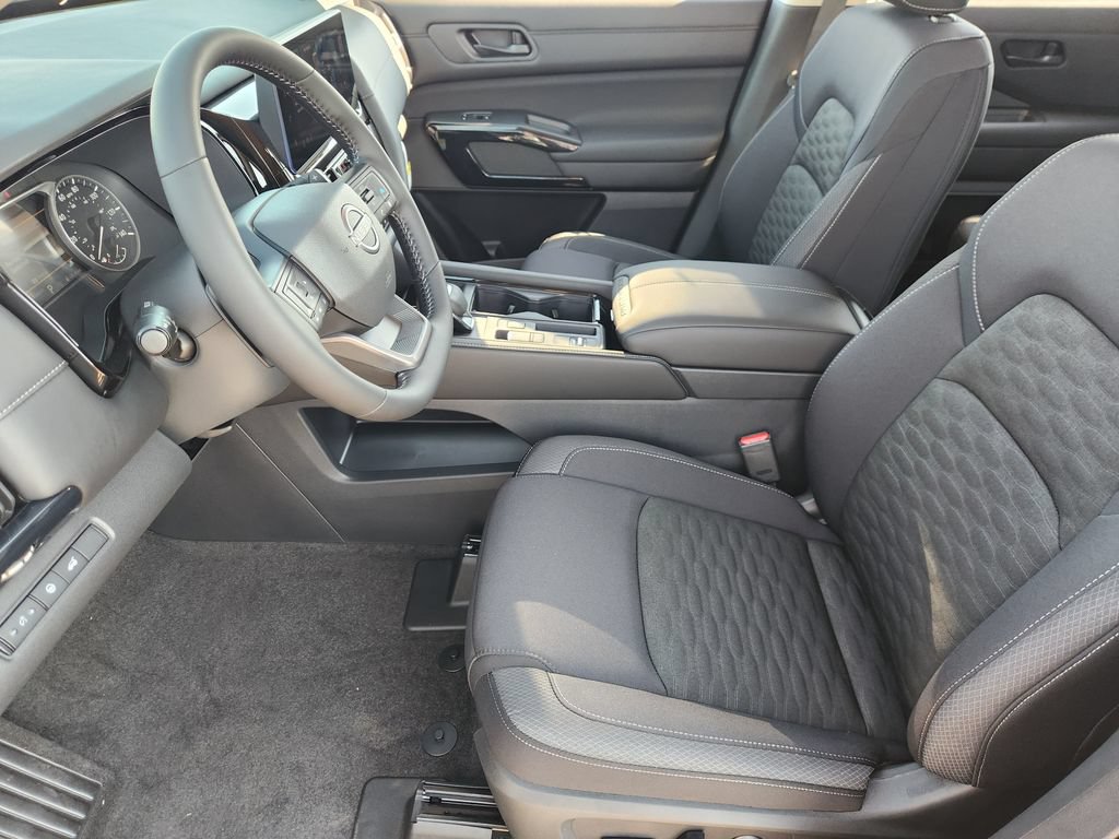 New 2026 Nissan Pathfinder SV FWD image 8