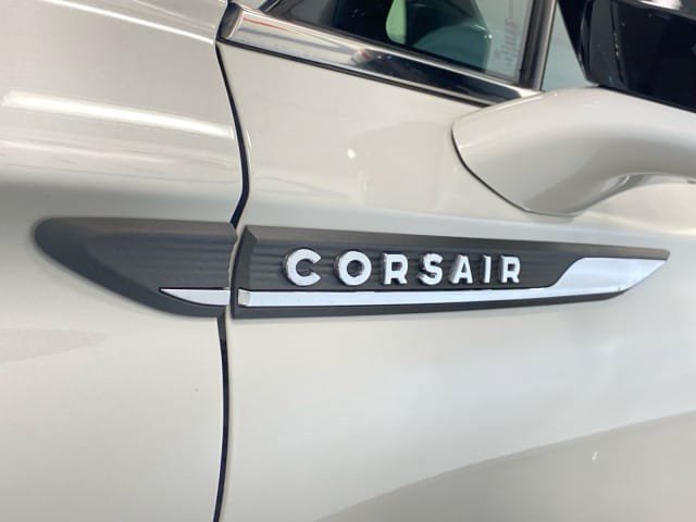 Certified 2023 Lincoln Corsair AWD w/ Equipment Group 101A image 13