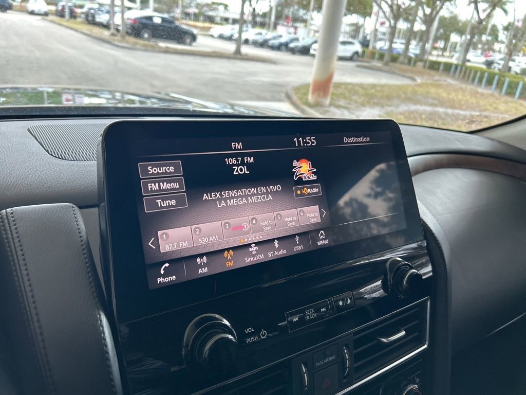 Used 2022 Nissan Armada SL w/ Captain's Chairs Package image 7