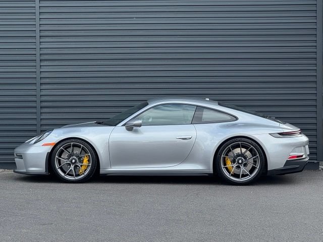 Certified 2022 Porsche 911 GT3 RWD image 2