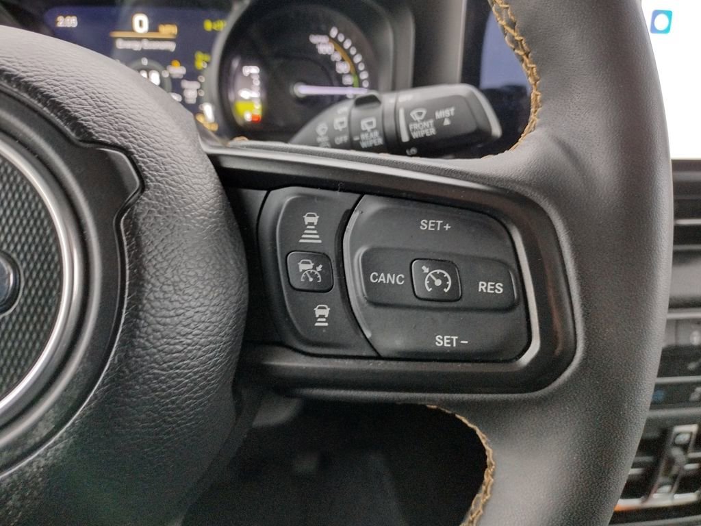 Used 2024 Jeep Wrangler Unlimited w/ Convenience Group image 28