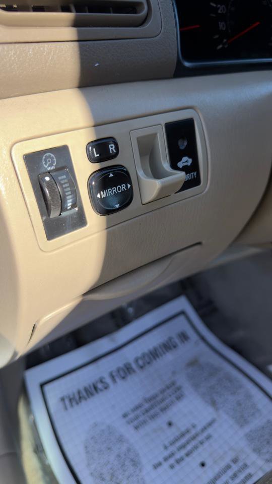 Used 2007 Toyota Corolla CE FWD image 26