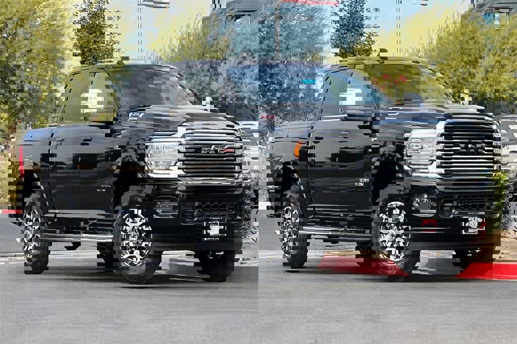 New 2024 RAM 2500 Limited w/ Safety Group image 2