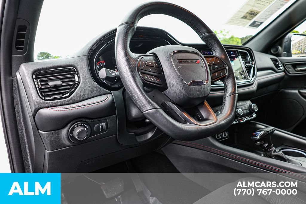 Used 2025 Dodge Durango GT RWD image 28