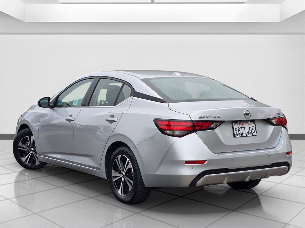 Used 2022 Nissan Sentra SV image 7