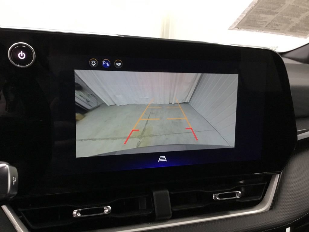 Used 2025 Chevrolet Equinox LT image 20