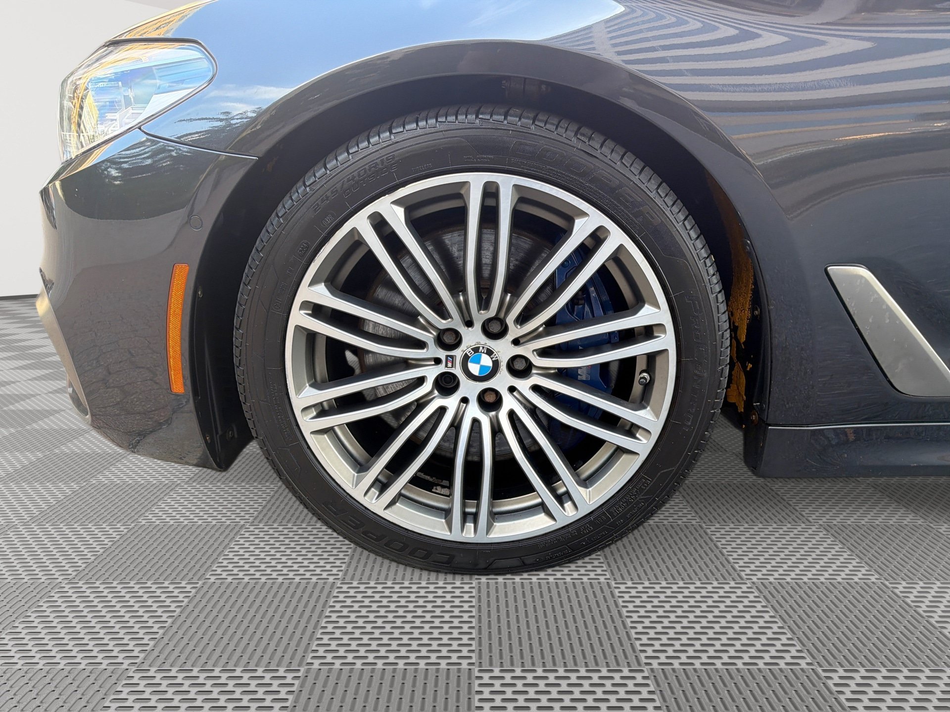 Used 2019 BMW M550i xDrive w/ Premium Package AWD/4WD image 19