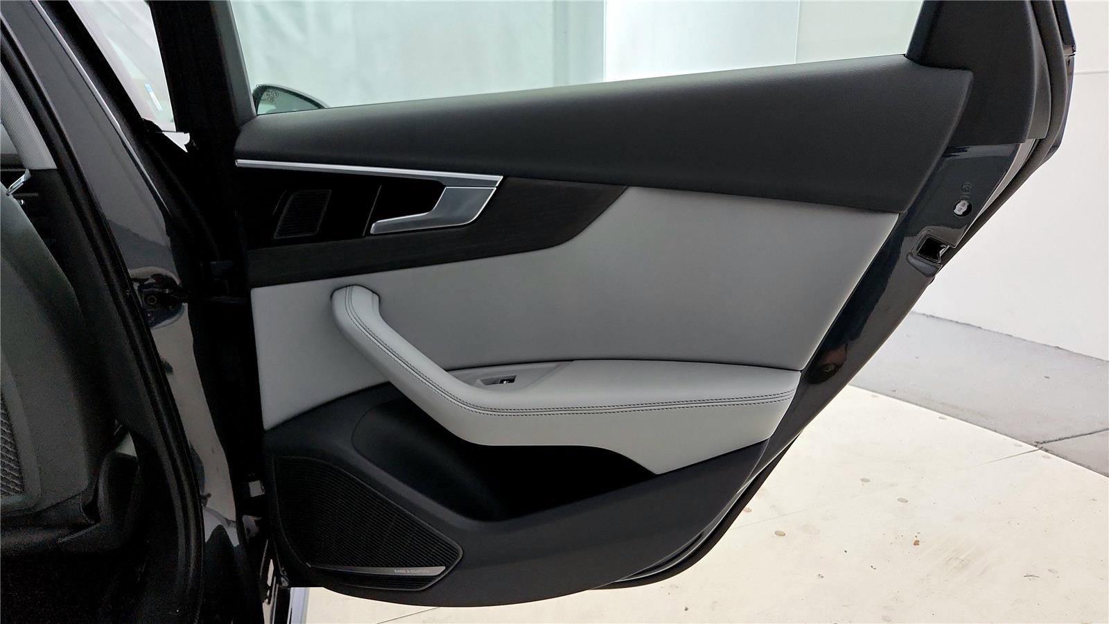 Used 2023 Audi A4 2.0T Premium Plus image 19