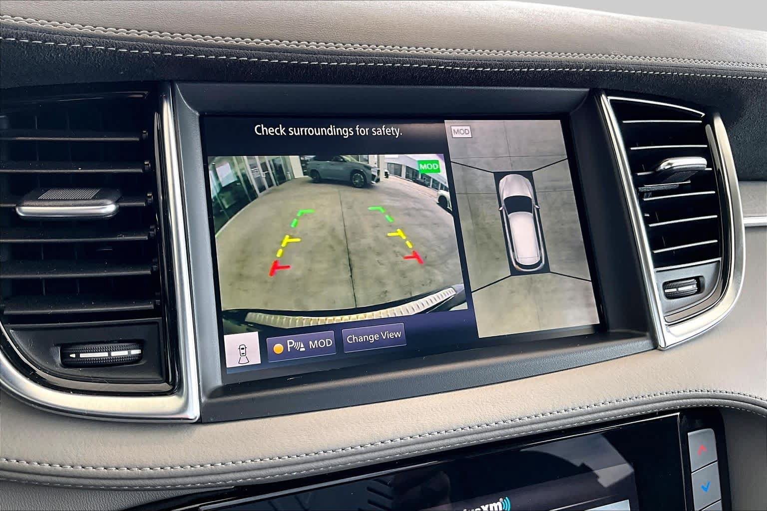 Used 2023 INFINITI QX50 Sensory w/ Accent Package AWD/4WD image 28