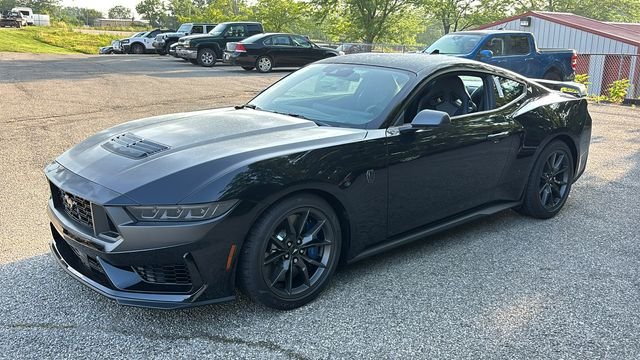 New 2026 Ford Mustang Dark Horse RWD image 2