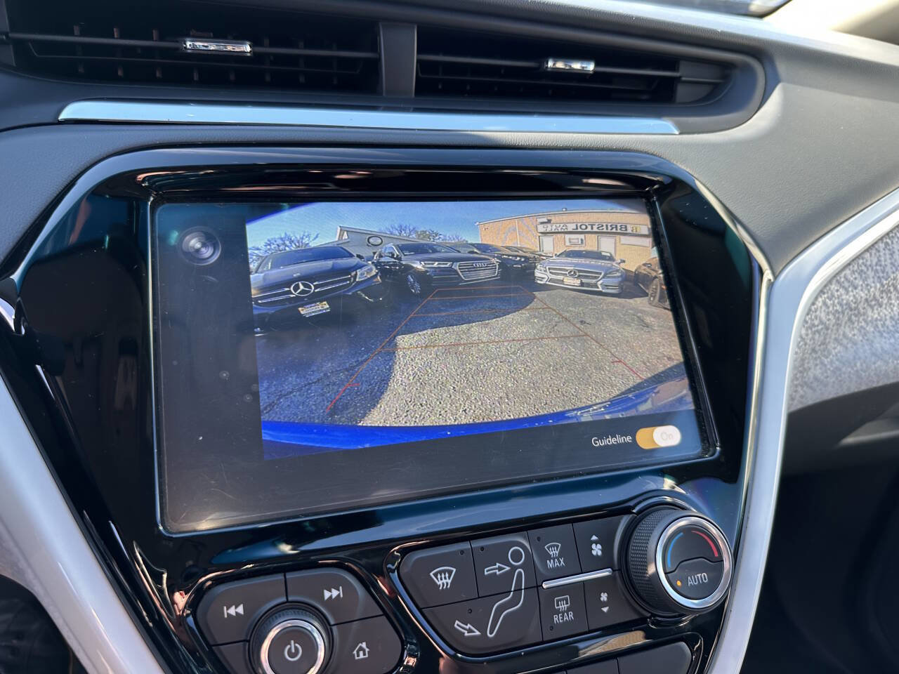 Used 2020 Chevrolet Bolt LT image 22