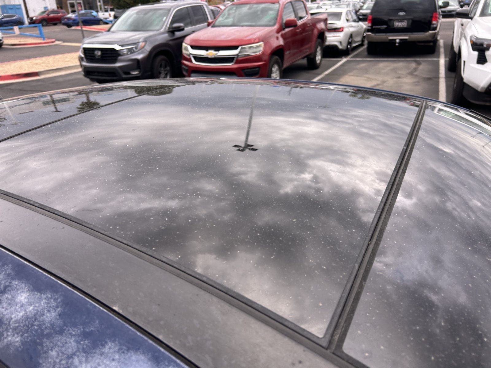 Used 2020 Hyundai Sonata Limited w/ Cargo Package FWD image 11