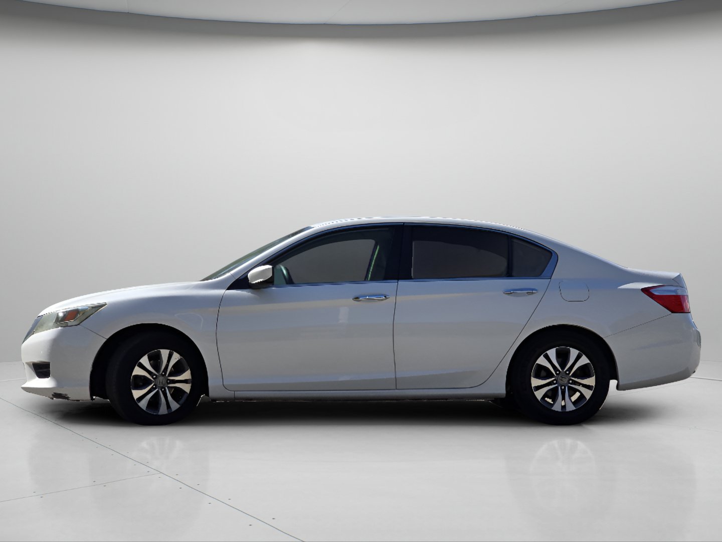 Used 2015 Honda Accord LX image 15
