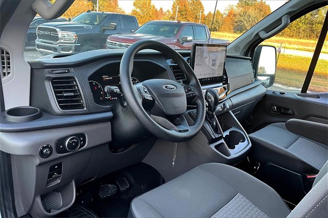 Used 2023 Ford Transit 350 XLT image 16