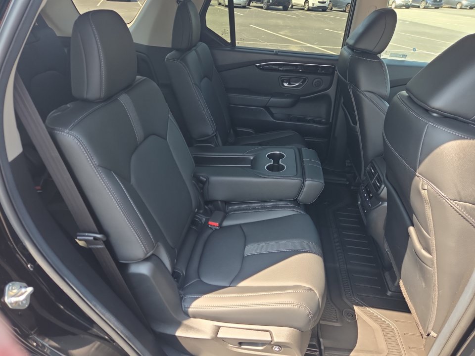 Used 2026 Honda Pilot EX-L image 29