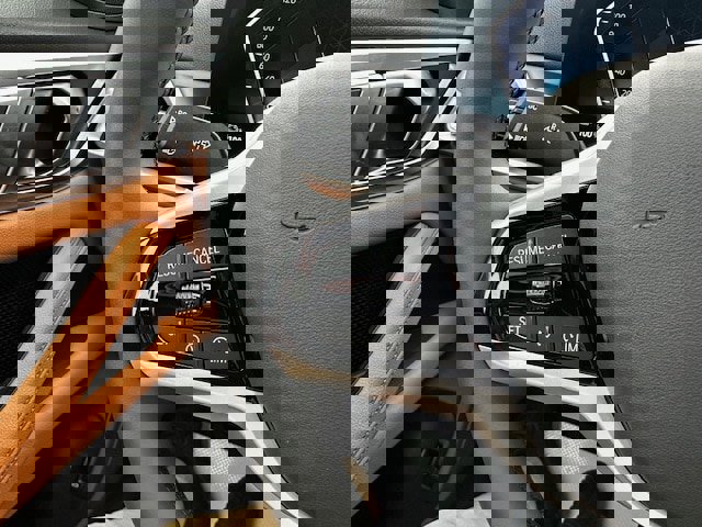 New 2025 BMW i4 xDrive40i image 16