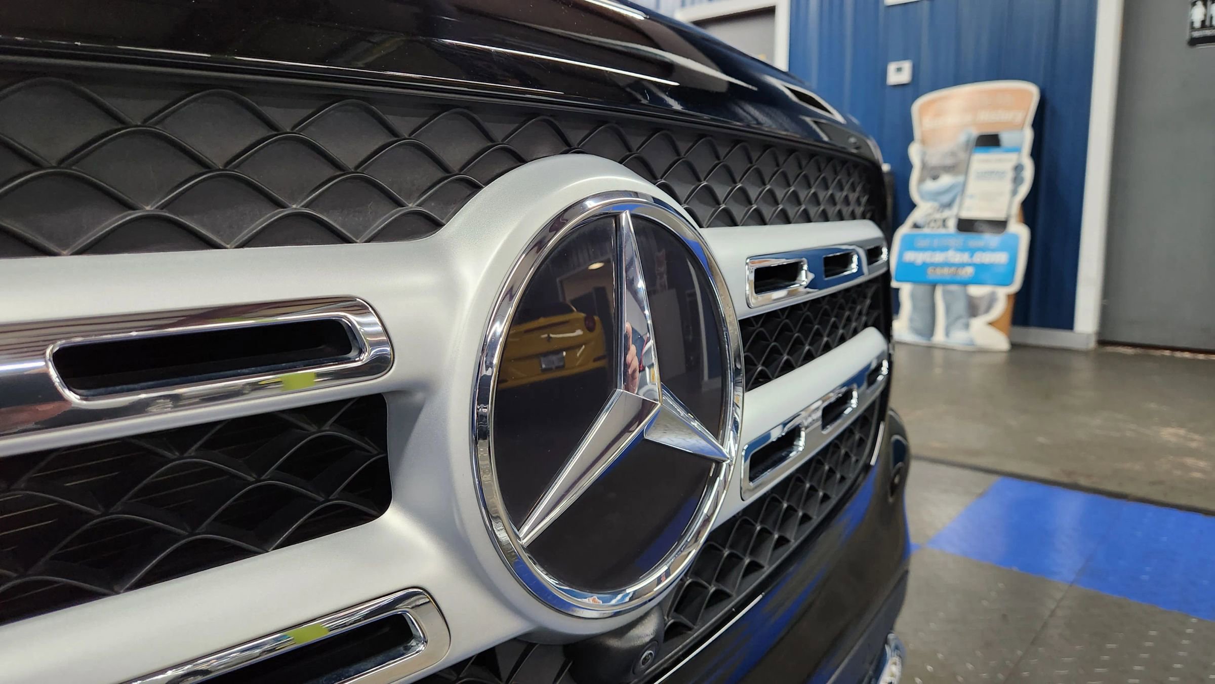 Used 2020 Mercedes-Benz GLB 250 4MATIC w/ Premium Package image 50