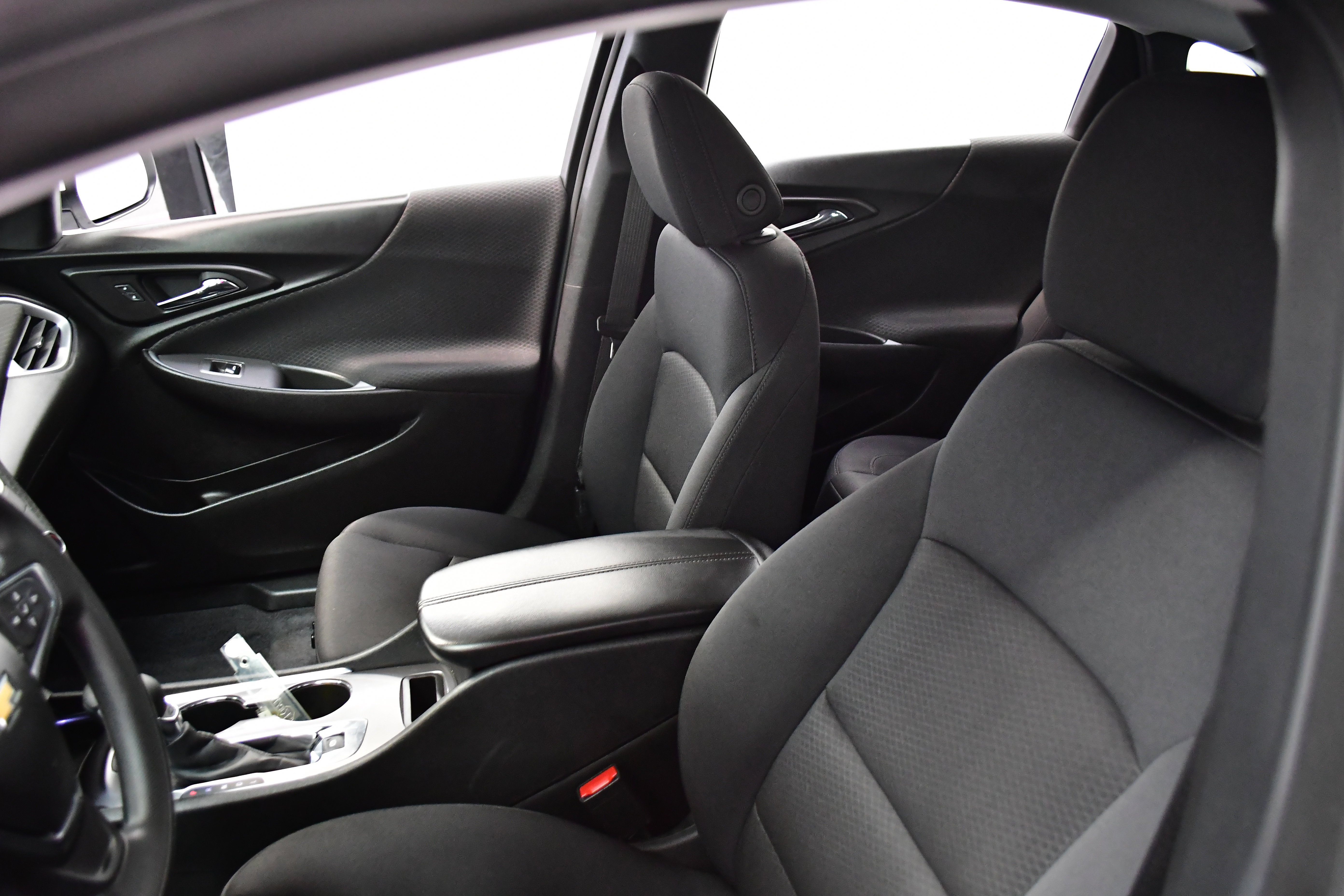 Used 2024 Chevrolet Malibu LT image 18