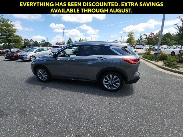 Used 2019 INFINITI QX50 Luxe w/ Navigation Package FWD image 8