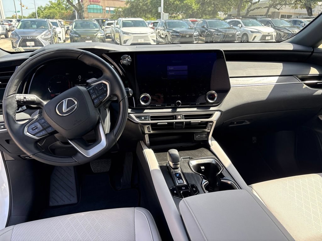 Certified 2025 Lexus RX 350 Premium Plus w/ Accessory Package (Z1) FWD image 18