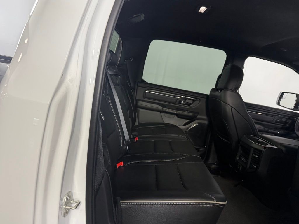 Used 2024 RAM 1500 Limited AWD/4WD image 32