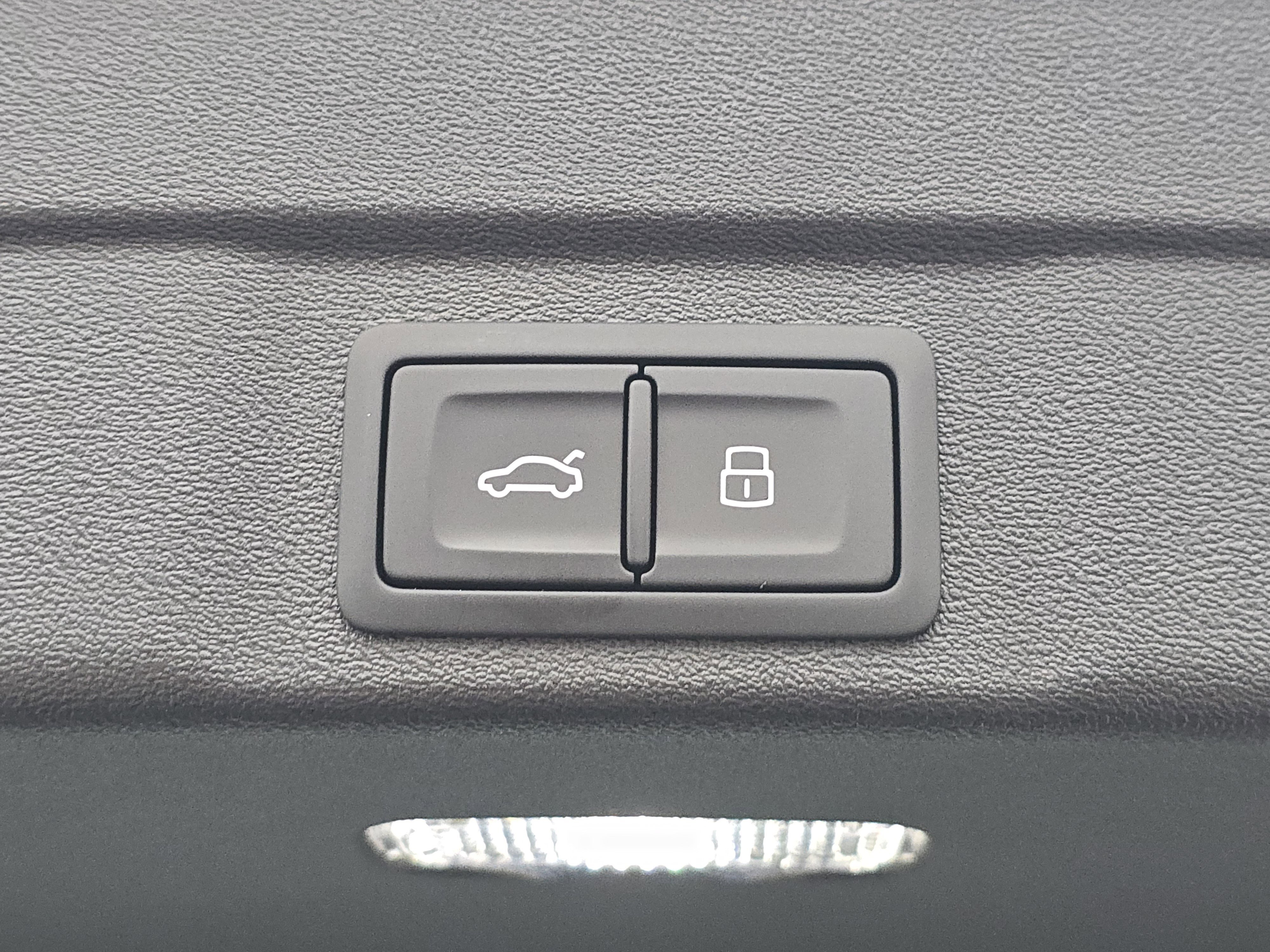 New 2025 Audi A5 2.0T Premium Plus image 17