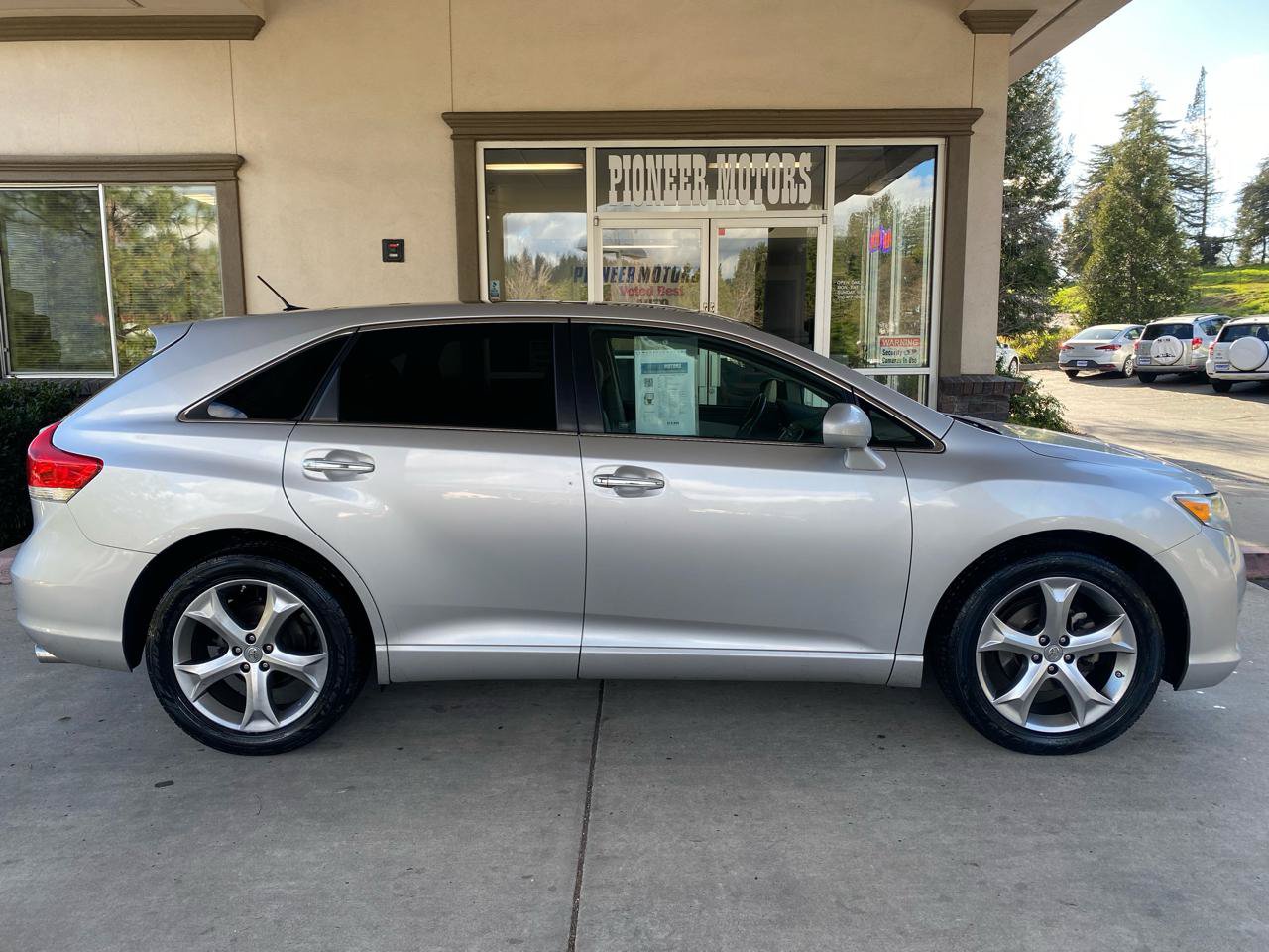Used 2009 Toyota Venza AWD image 4