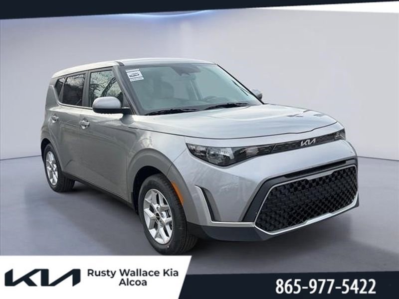 New 2025 Kia Soul LX