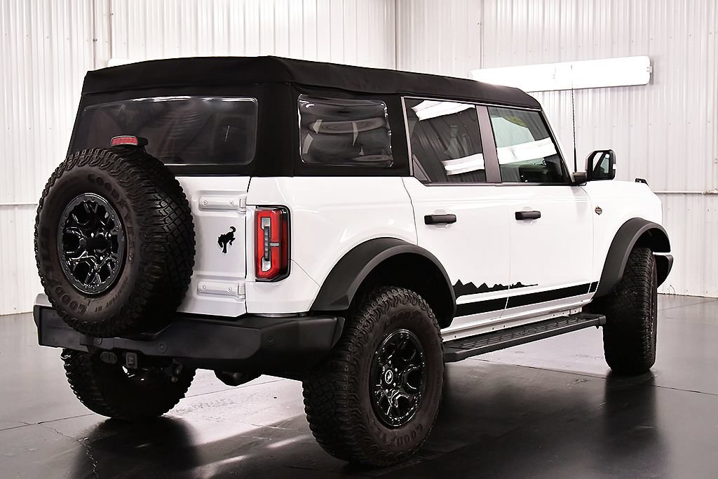 Used 2023 Ford Bronco Wildtrak AWD/4WD image 7