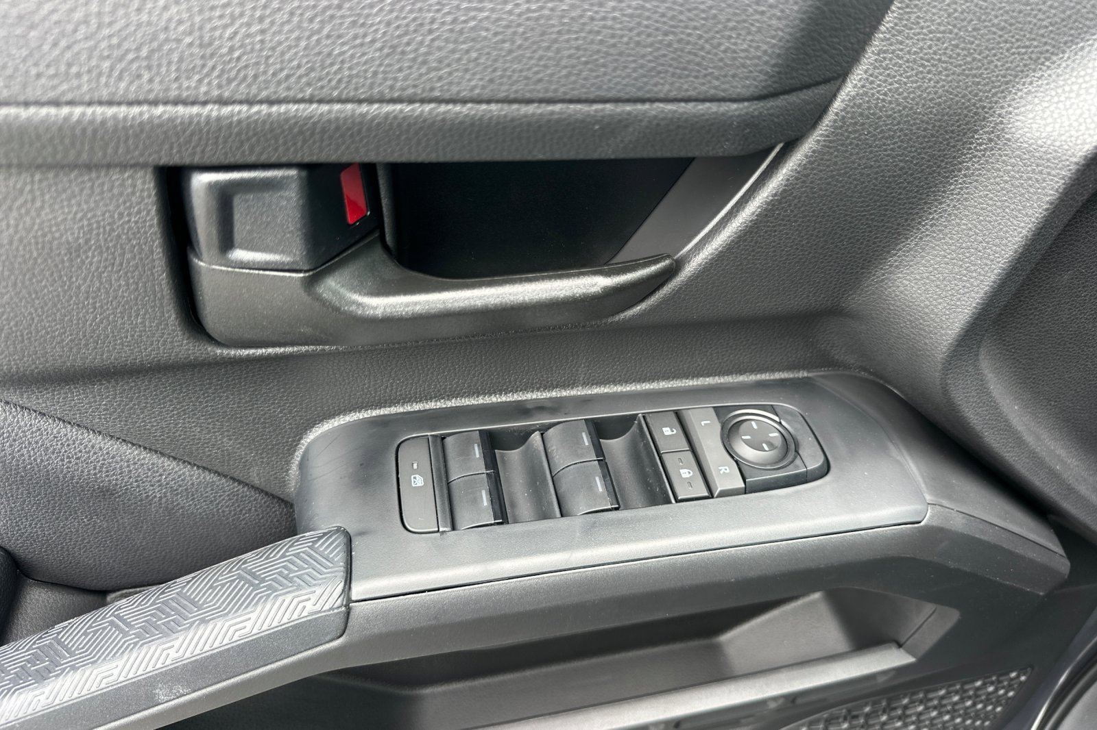 New 2026 Toyota Tacoma SR5 AWD/4WD image 9