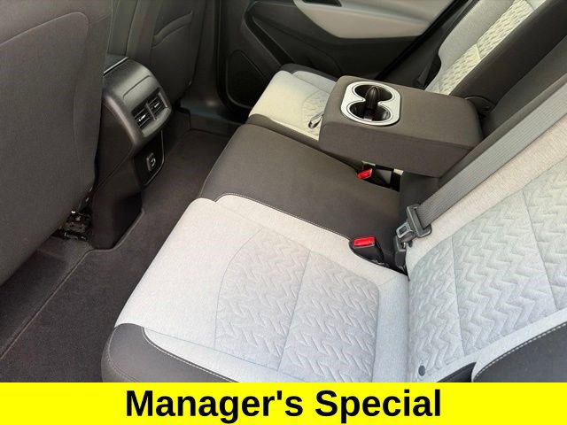 Used 2022 Chevrolet Equinox LT w/ Driver Convenience Package FWD image 30