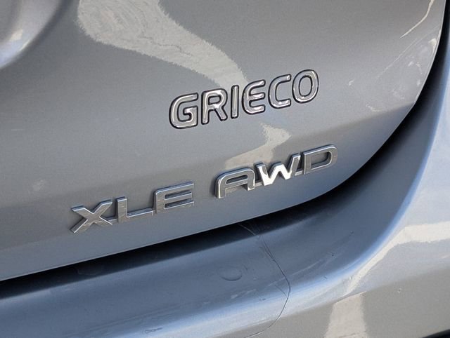 Used 2022 Toyota Highlander XLE image 16