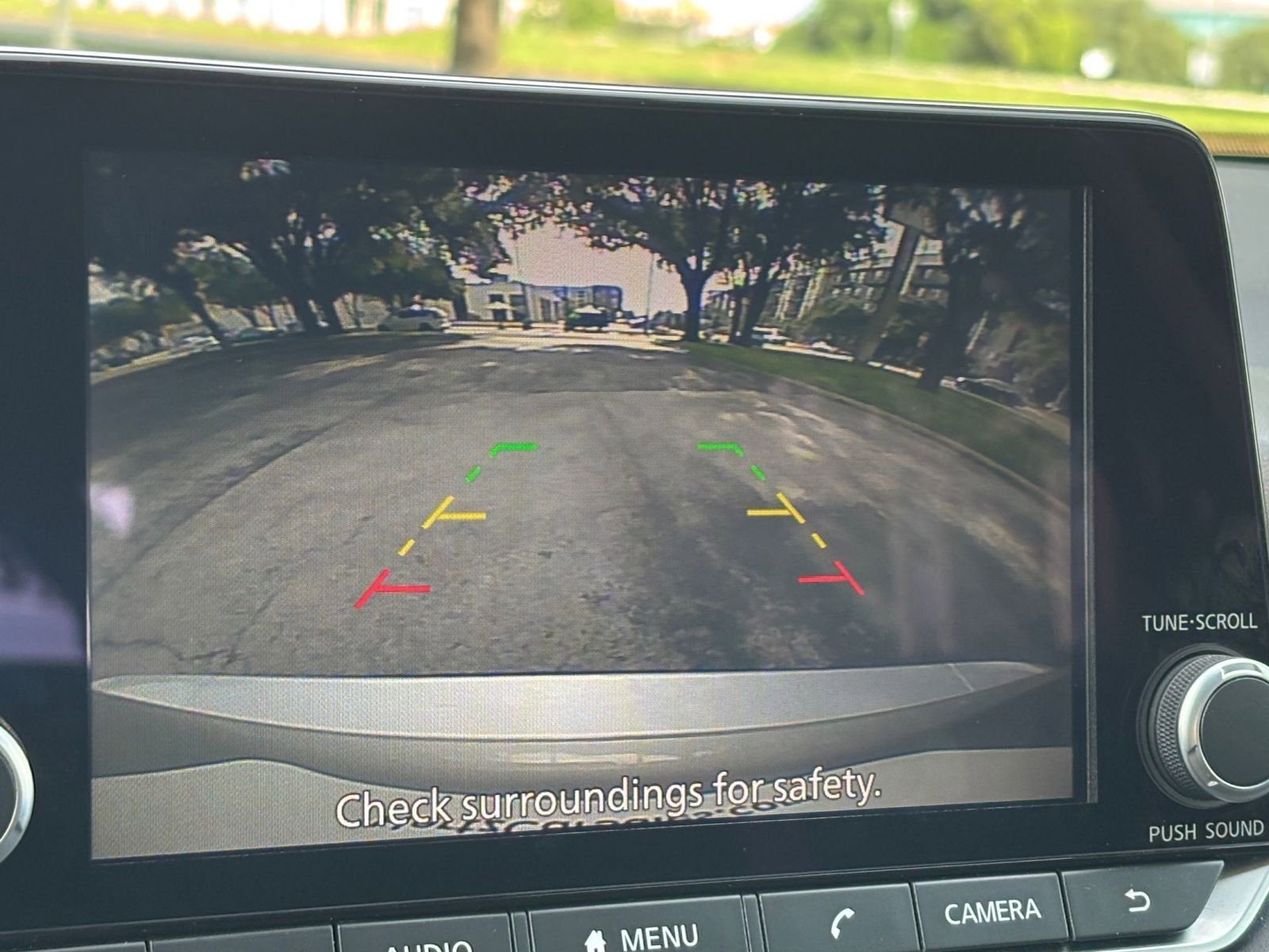 Used 2025 Nissan Rogue SV FWD image 20