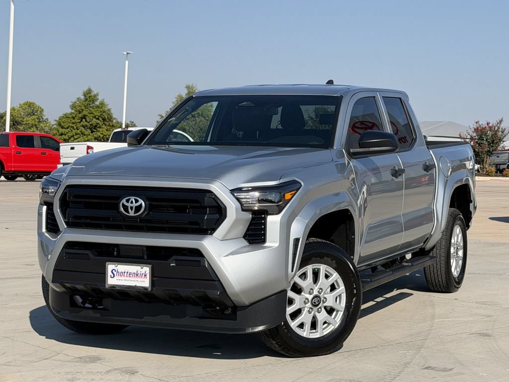 Used 2025 Toyota Tacoma SR RWD image 2