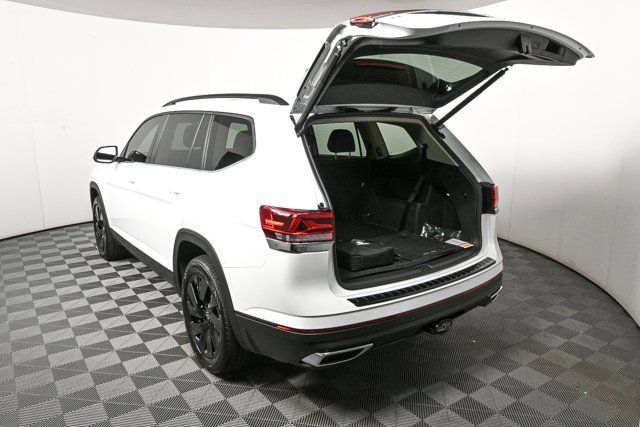 New 2026 Volkswagen Atlas SE image 28
