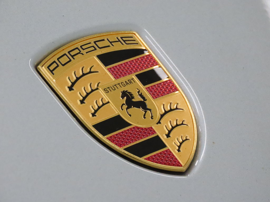 New 2026 Porsche Macan 4 Electric AWD/4WD image 15