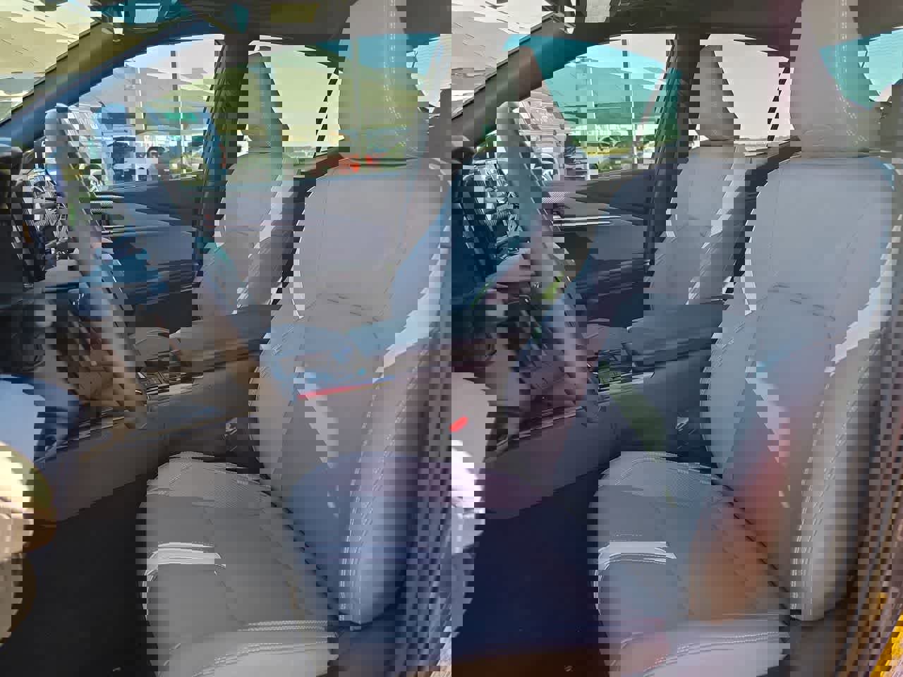 Certified 2025 Toyota Camry SE w/ Convenience Package image 15