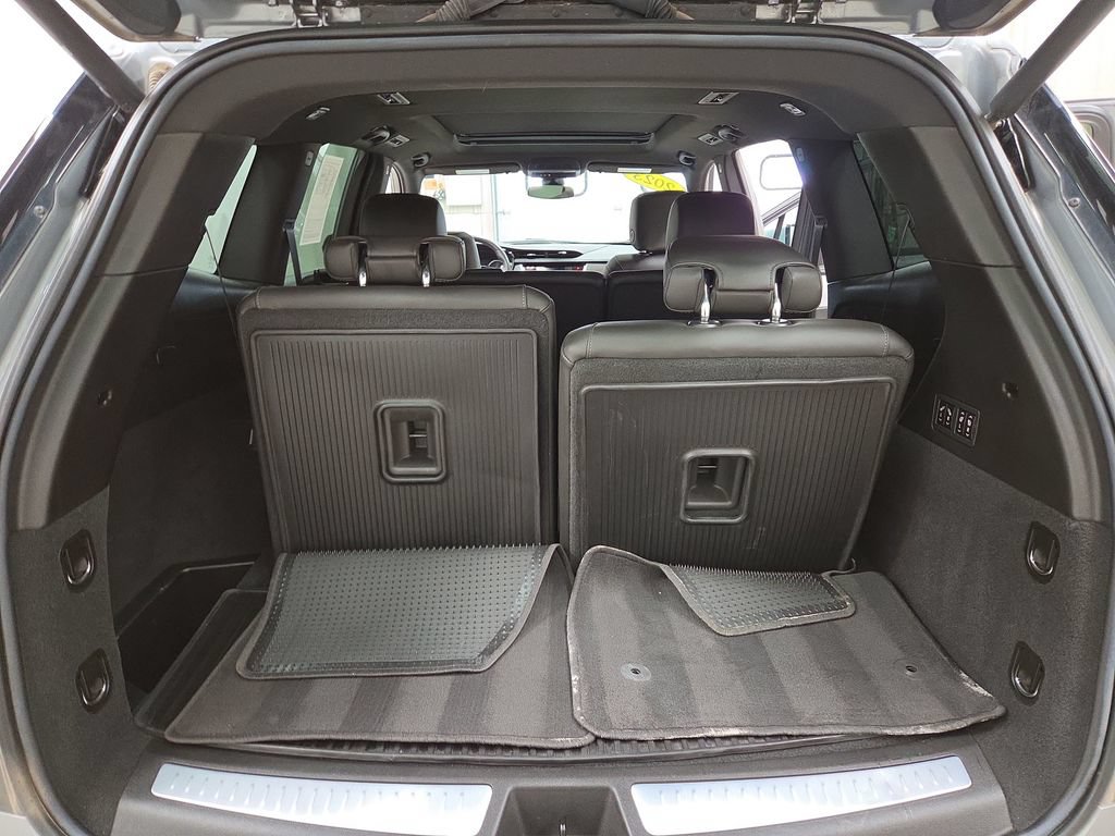 Used 2023 Cadillac XT6 Sport AWD/4WD image 9