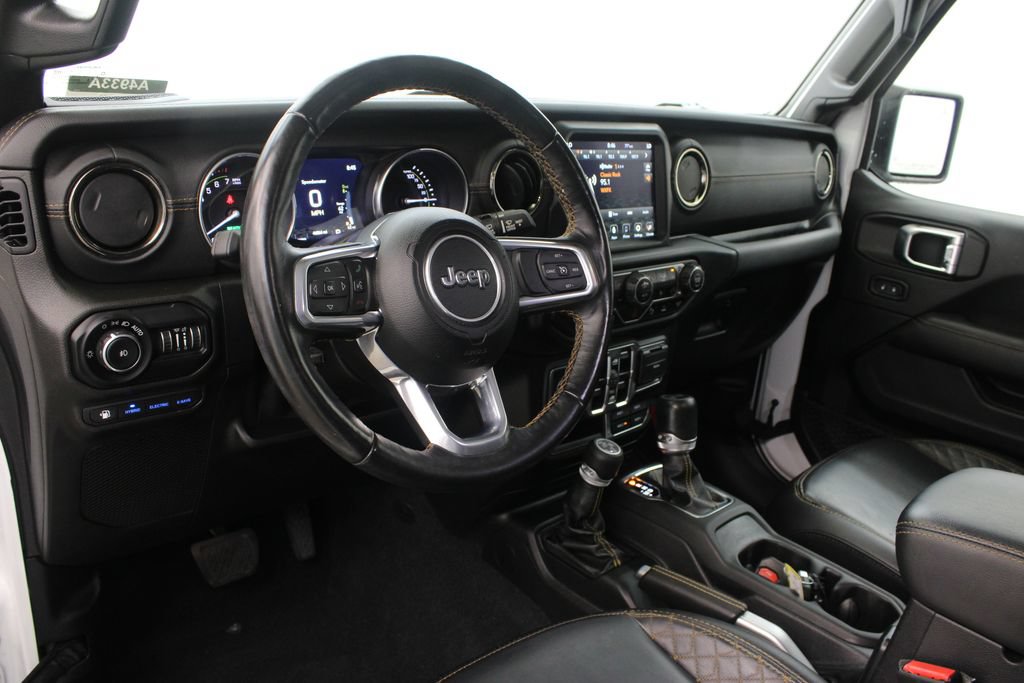 Used 2021 Jeep Wrangler Unlimited Sahara AWD/4WD image 16