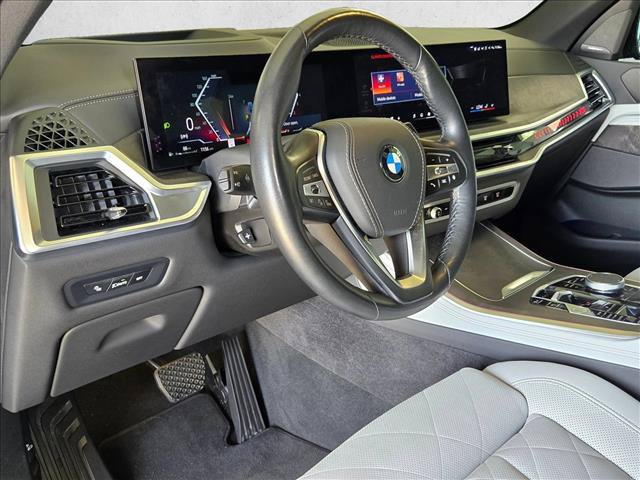 Used 2025 BMW X5 sDrive40i RWD image 9