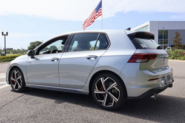 New 2025 Volkswagen GTI SE image 5