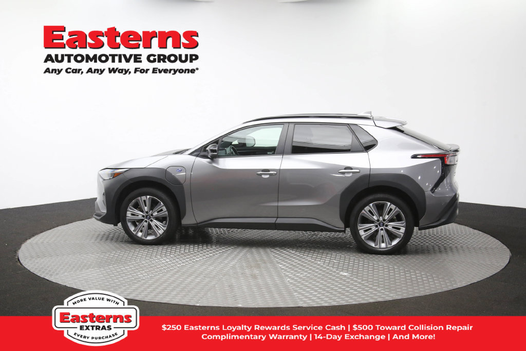 Used 2023 Subaru Solterra AWD image 61
