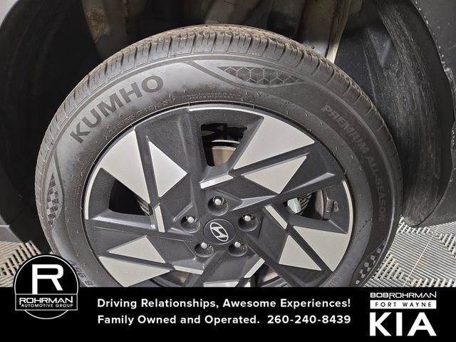 Used 2025 Hyundai Kona SEL image 10